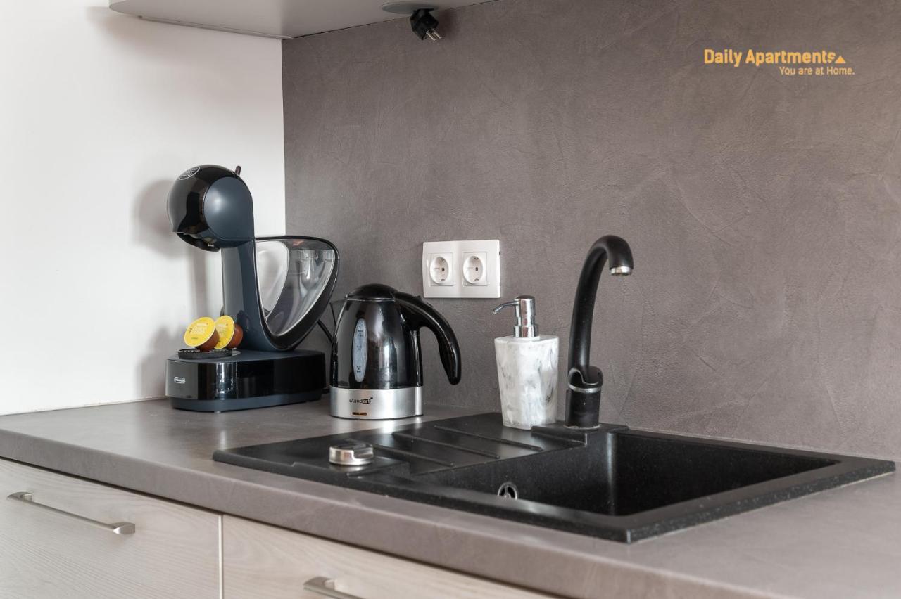 Luxury Suites - Rotermann By Rikas Hotels تالين المظهر الخارجي الصورة