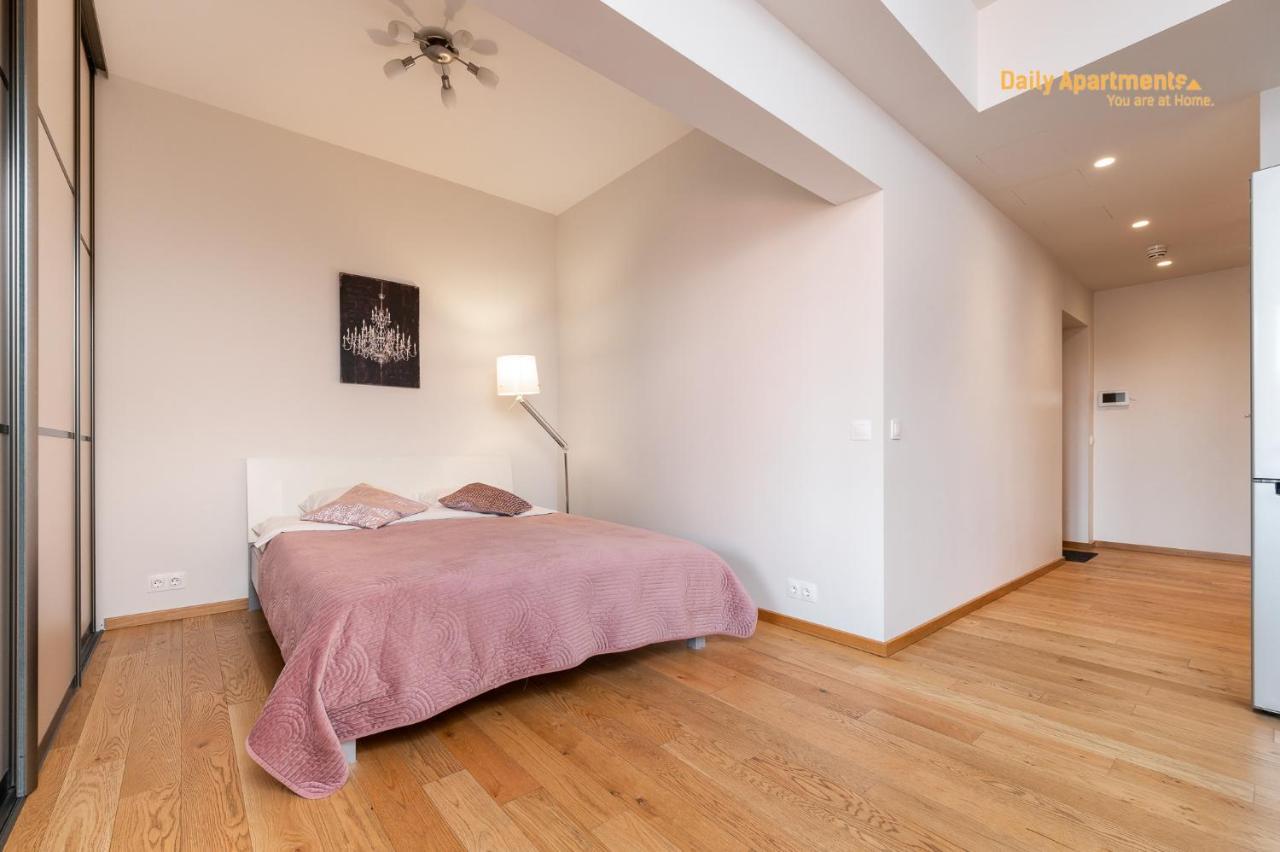 Luxury Suites - Rotermann By Rikas Hotels تالين المظهر الخارجي الصورة