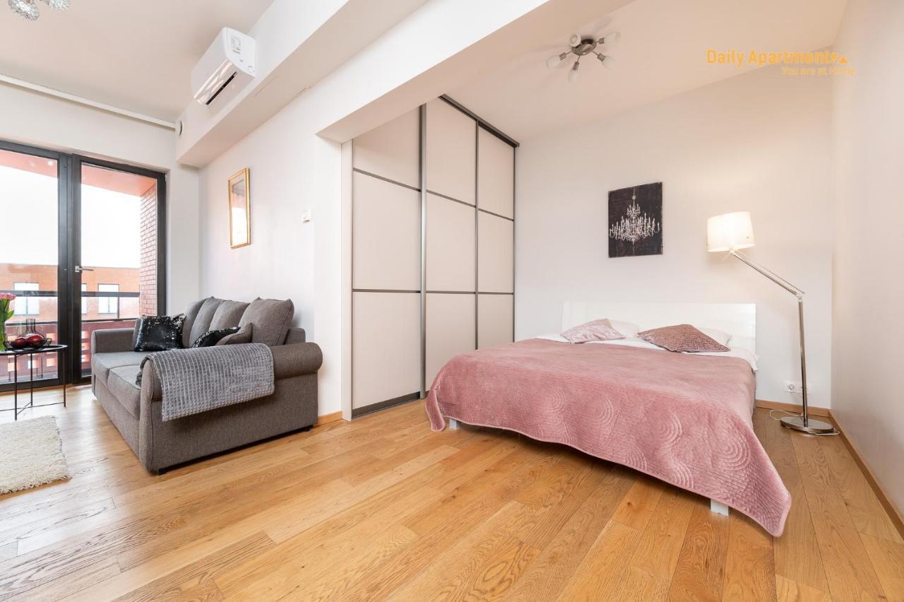 Luxury Suites - Rotermann By Rikas Hotels تالين المظهر الخارجي الصورة