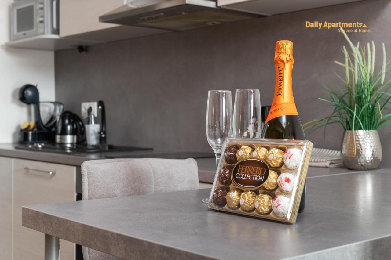 Luxury Suites - Rotermann By Rikas Hotels تالين المظهر الخارجي الصورة